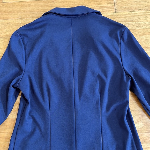 SOHO Apparel Ltd. Navy Blue Blazer - Picture 4 of 7
